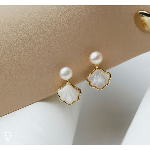 Bông Tai Ngọc Trai Nước Ngọt Sò Biển MADAME HIEN PEARLS Tươi Mới Cho Nữ BTN001