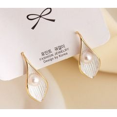 Bông Tai Ngọc Trai Tự Nhiên Hình Lá Trắng Ôm Ngọc Sang Trọng MADAME HIEN PEARLS Cho Nữ BTN092