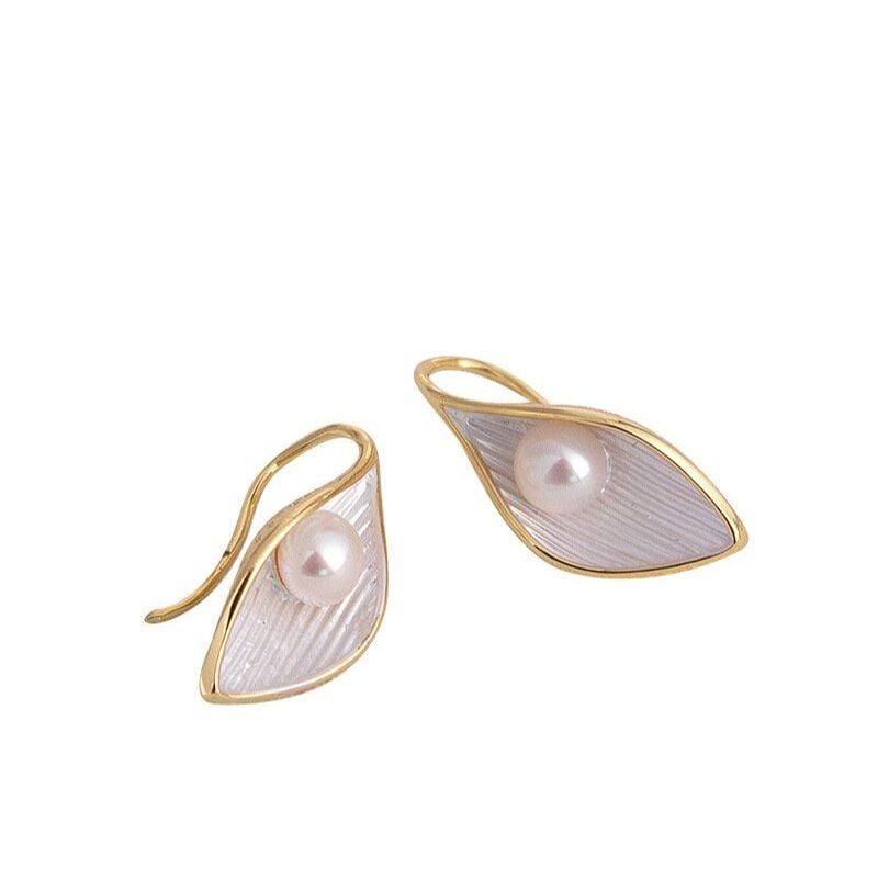 Bông Tai Ngọc Trai Tự Nhiên Hình Lá Trắng Ôm Ngọc Sang Trọng MADAME HIEN PEARLS Cho Nữ BTN092