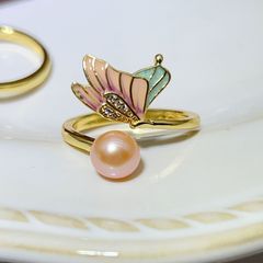 Nhẫn Ngọc Trai Tự Nhiên Mặt Bướm Đa Sắc Màu Điệu Đà MADAME HIEN PEARLS Cho Nữ NN108