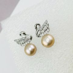 Bông Tai Ngọc Trai Tự Nhiên Mặt Thiên Nga Dát Đá Quý MADAME HIEN PEARLS Thời Trang Nữ BTN129