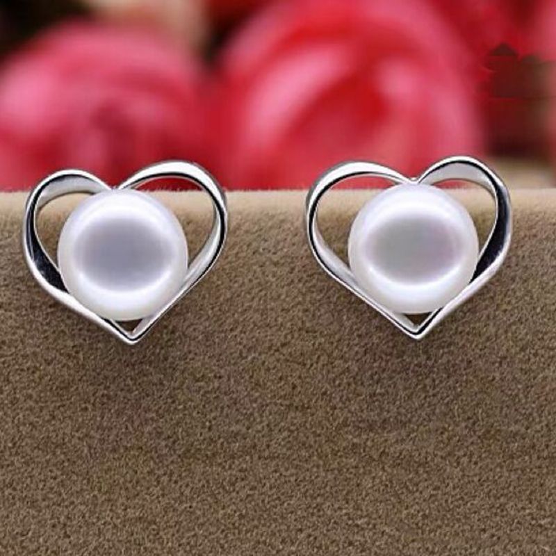 Bông Tai Ngọc Trai Tự Nhiên Mặt Trái Tim Đơn Giản, Tinh Tế MADAME HIEN PEARLS