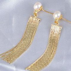 Bông Tai Tua Rua Lưới Kim Loại Mặt Ngọc Trai Thời Trang MADAME HIEN PEARLS BTN157