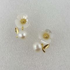 Bông Tai Ngọc Trai Tự Nhiên Cành Hoa Mai Xà Cừ MADAME HIEN PEARLS BTN163
