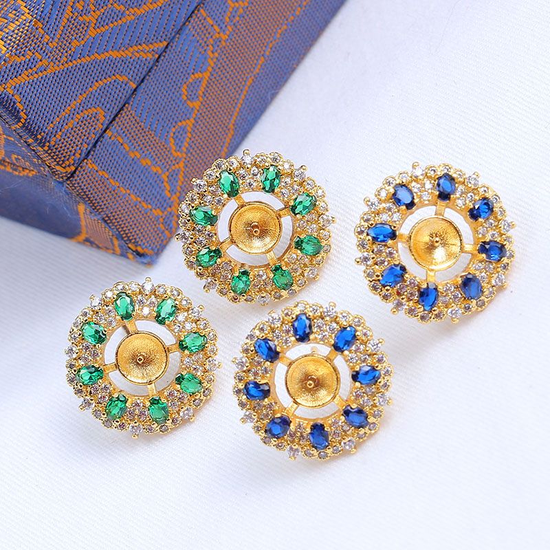 Bông Tai Ngọc Trai Tự Nhiên Đính Đá Sắc Màu Sang Trọng MADAME HIEN PEARLS BTN167