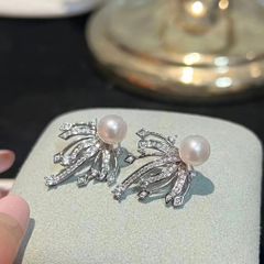 Bông Tai Ngọc Trai Tự Nhiên Pháo Hoa MADAME HIEN PEARLS BTN170