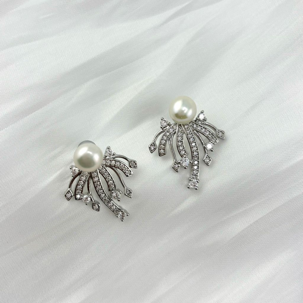 Bông Tai Ngọc Trai Tự Nhiên Pháo Hoa MADAME HIEN PEARLS BTN170