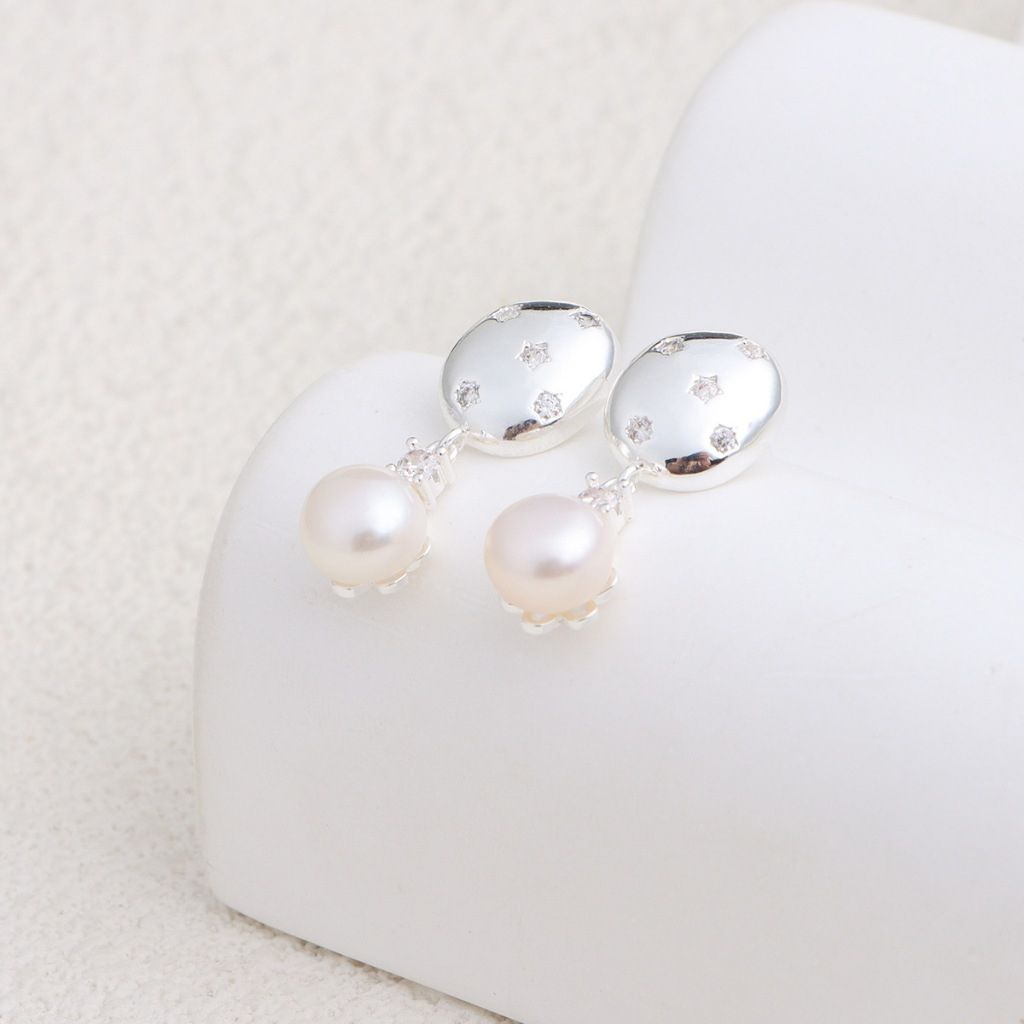 Bông Tai Ngọc Trai Mặt Kim Đính Ngôi Sao Phong Cách Baroque MADAME HIEN PEARLS BTN176