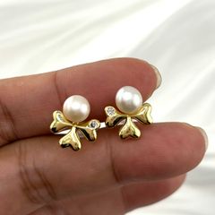 Bông Tai Ngọc Trai Tự Nhiên Mặt Cỏ 3 Lá May Mắn MADAME HIEN PEARLS Cho Nữ BTN200