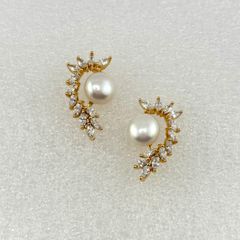 Bông Tai Ngọc Trai Tự Nhiên Mặt Cánh Thiên Thần Đính Đá Quý MADAME HIEN PEARLS Cho Nữ BTN211