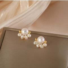Bông Tai Ngọc Trai Tự Nhiên Chân Mèo Đáng Yêu MADAME HIEN PEARLS Cho Nữ BTN236