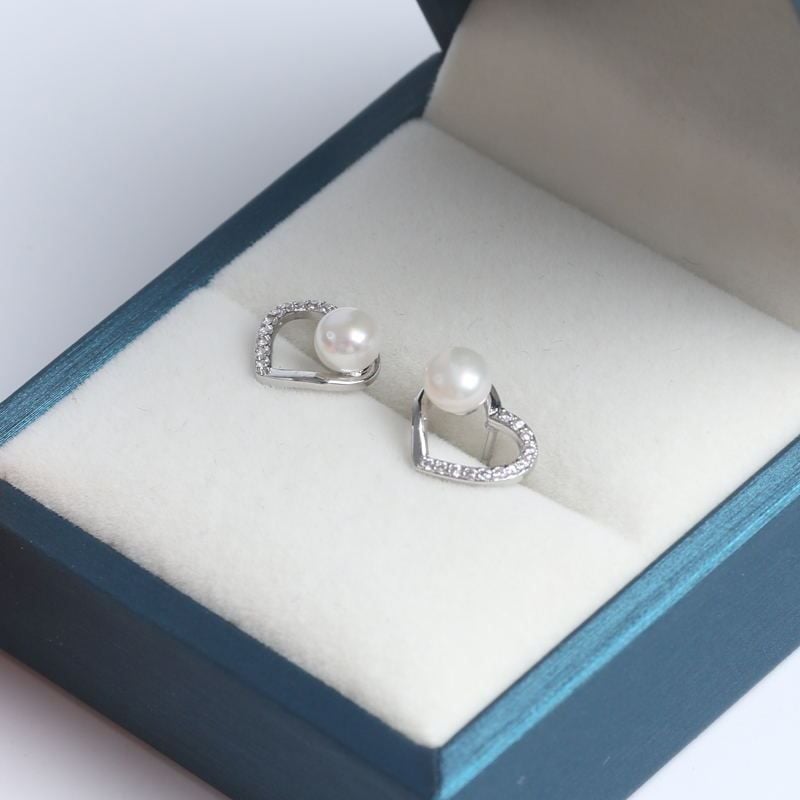 Bông Tai Ngọc Trai Tự Nhiên Trái Tim Rỗng Đính Ngọc Trai MADAME HIEN PEARLS Cho Nữ BTN248