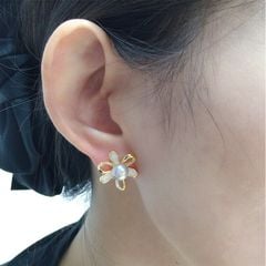 Bông Tai Ngọc Trai Tự Nhiên Hoa 6 Cánh Xinh Lung Linh MADAME HIEN PEARLS Cho Nữ BTN255