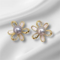 Bông Tai Ngọc Trai Tự Nhiên Hoa 6 Cánh Xinh Lung Linh MADAME HIEN PEARLS Cho Nữ BTN255