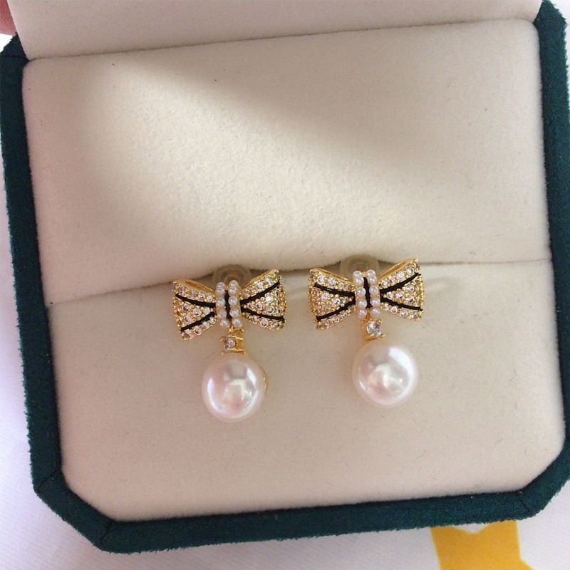 Bông Tai Ngọc Trai Tự Nhiên Dáng Nơ Xinh Lung Linh MADAME HIEN PEARLS Cho Nữ BTN256