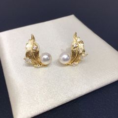 Bông Tai Ngọc Trai Tự Nhiên Mặt Lá Lông Vũ MADAME HIEN PEARLS Cho Nữ BTN292