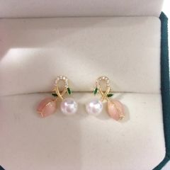 Bông Tai Hoa Tulip Hồng Đính Ngọc Trai Tự Nhiên Thời Trang MADAME HIEN PEARLS Cho Nữ BTN075
