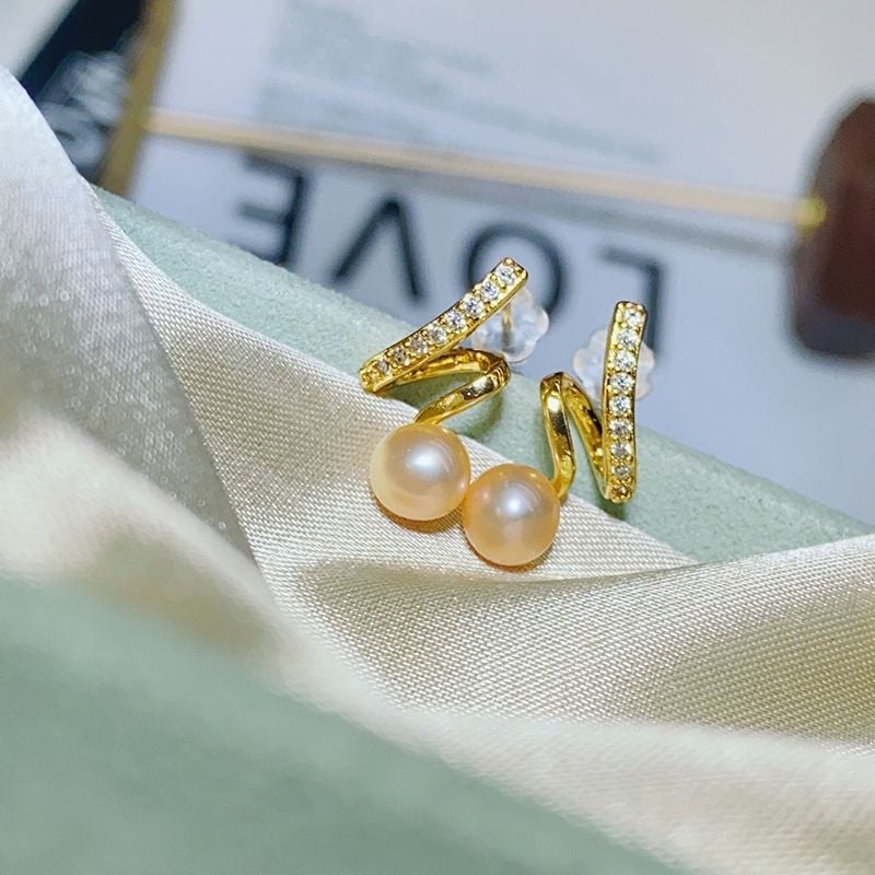 Bông Tai Ngọc Trai Nước Ngọt Tự Nhiên Kim Bạc S925 Cao Cấp MADAME HIEN PEARLS Cho Nữ BTN081