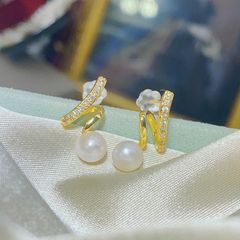 Bông Tai Ngọc Trai Nước Ngọt Tự Nhiên Kim Bạc S925 Cao Cấp MADAME HIEN PEARLS Cho Nữ BTN081