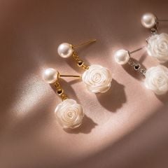 Bông Tai Ngọc Trai Tự Nhiên Kim Bạc S925 Dáng Hoa Hồng MADAME HIEN PEARLS BTN090
