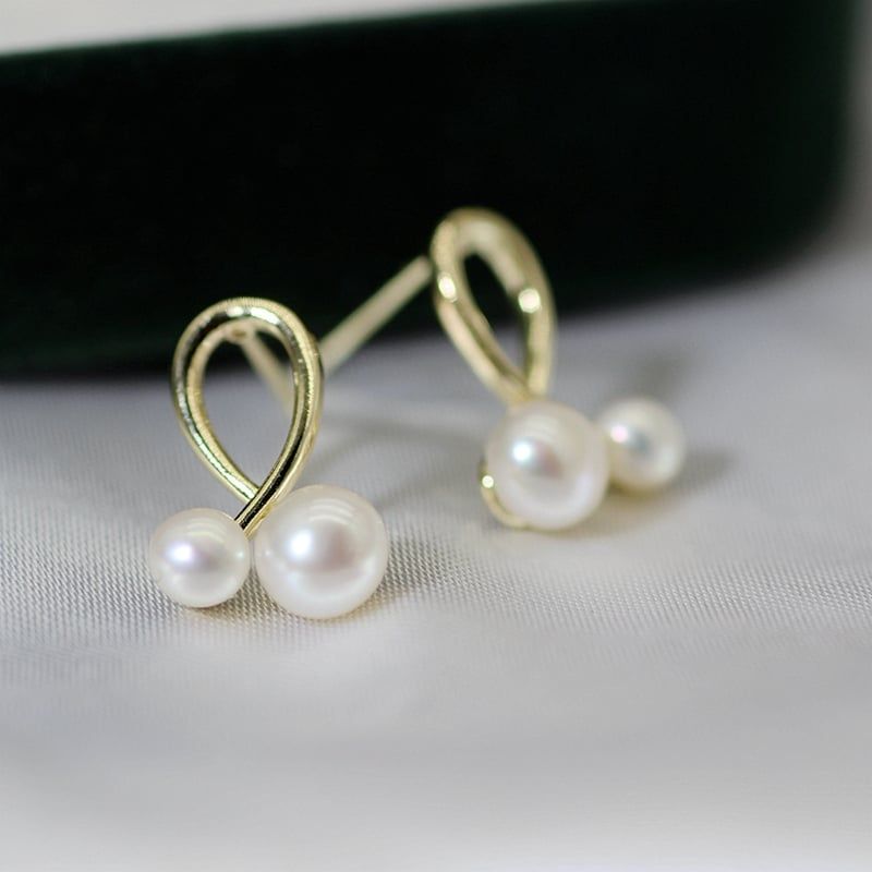 Bông Tai Ngọc Trai Tự Nhiên 2 Hạt Đan Xen Hình Trái Tim MADAME HIEN PEARLS Cho Nữ BTN095