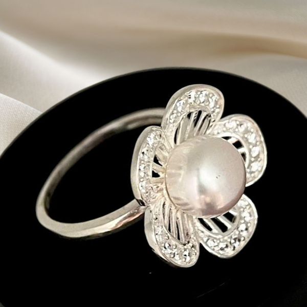 Nhẫn Bạc Ta Mặt Ngọc trai Tự Nhiên N320 Hoa Mai 5 Cánh MADAME HIEN PEARLS Cho Nữ BTNN001