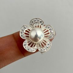 Nhẫn Bạc Ta Mặt Ngọc trai Tự Nhiên N320 Hoa Mai 5 Cánh MADAME HIEN PEARLS Cho Nữ BTNN001