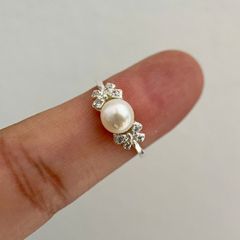 Nhẫn Bạc Ta Mặt Ngọc trai Tự Nhiên N351 Đính Nơ 2 Bên Hạt MADAME HIEN PEARLS Cho Nữ BTNN003