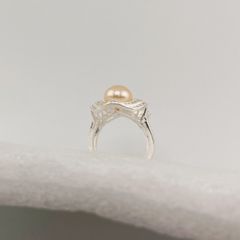 Nhẫn Bạc Ý s925 Đính Ngọc Trai Tự Nhiên 8-9mm MADAME HIEN PEARLS BYNN007