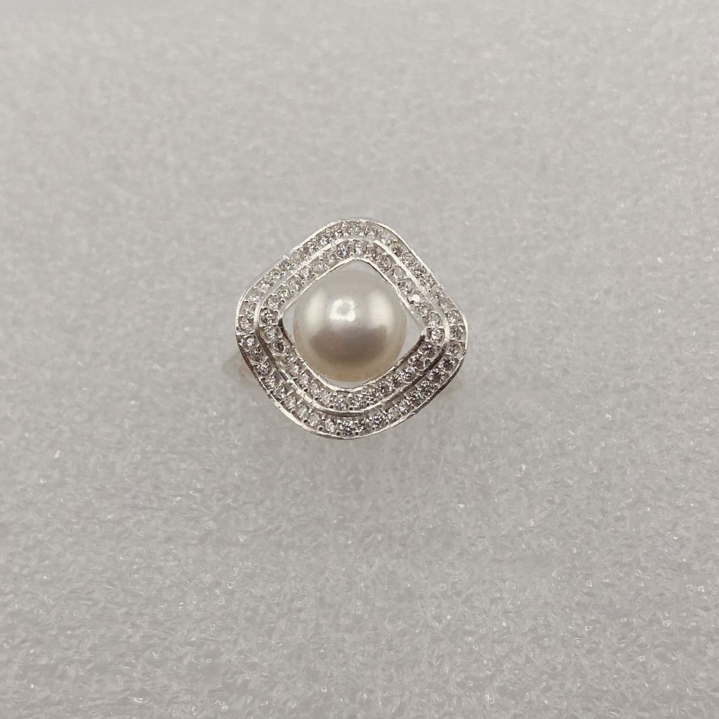 Nhẫn Bạc Ý s925 Đính Ngọc Trai Tự Nhiên 8-9mm MADAME HIEN PEARLS BYNN007