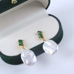 Bông Tai Ngọc Trai Mặt 3 Thanh Pha Lê Xanh Lá Cổ Điển Sang Trọng MADAME HIEN PEARLS Cho Nữ BTB122