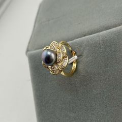 Nhẫn Ngọc Trai Tự Nhiên Hạt Đen Lông Công Mặt Hoa Hồng Nhiều Tầng Sang Trọng MADAME HIEN PEARLS Cho Nữ NN138