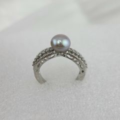 Nhẫn Ngọc Trai Tự Nhiên Khung Bạc Chạm Khắc Hoa Văn Cầu Kỳ Thời Trang Nam Nữ MADAME HIEN PEARLS NN080
