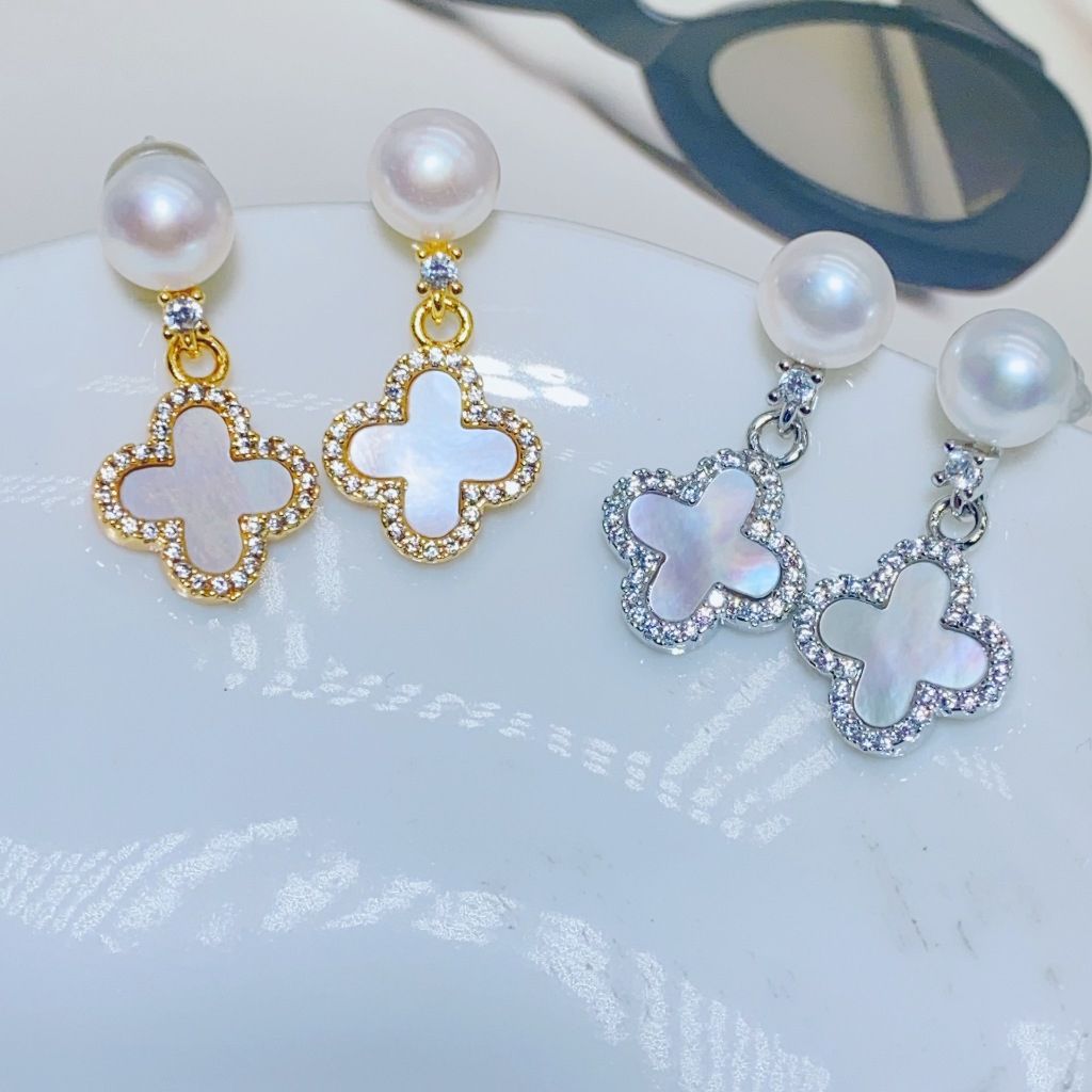 Bộ Set Ngọc Trai Vòng cổ, Nhẫn và Bông Tai Bộ Trang Sức Ngọc Trai Tự Nhiên Khung Cỏ 4 Lá Van Cleef Hoạ Tiết LV Trắng Sang Trọng MADAME HIEN PEARLS Cho Nữ SPS108