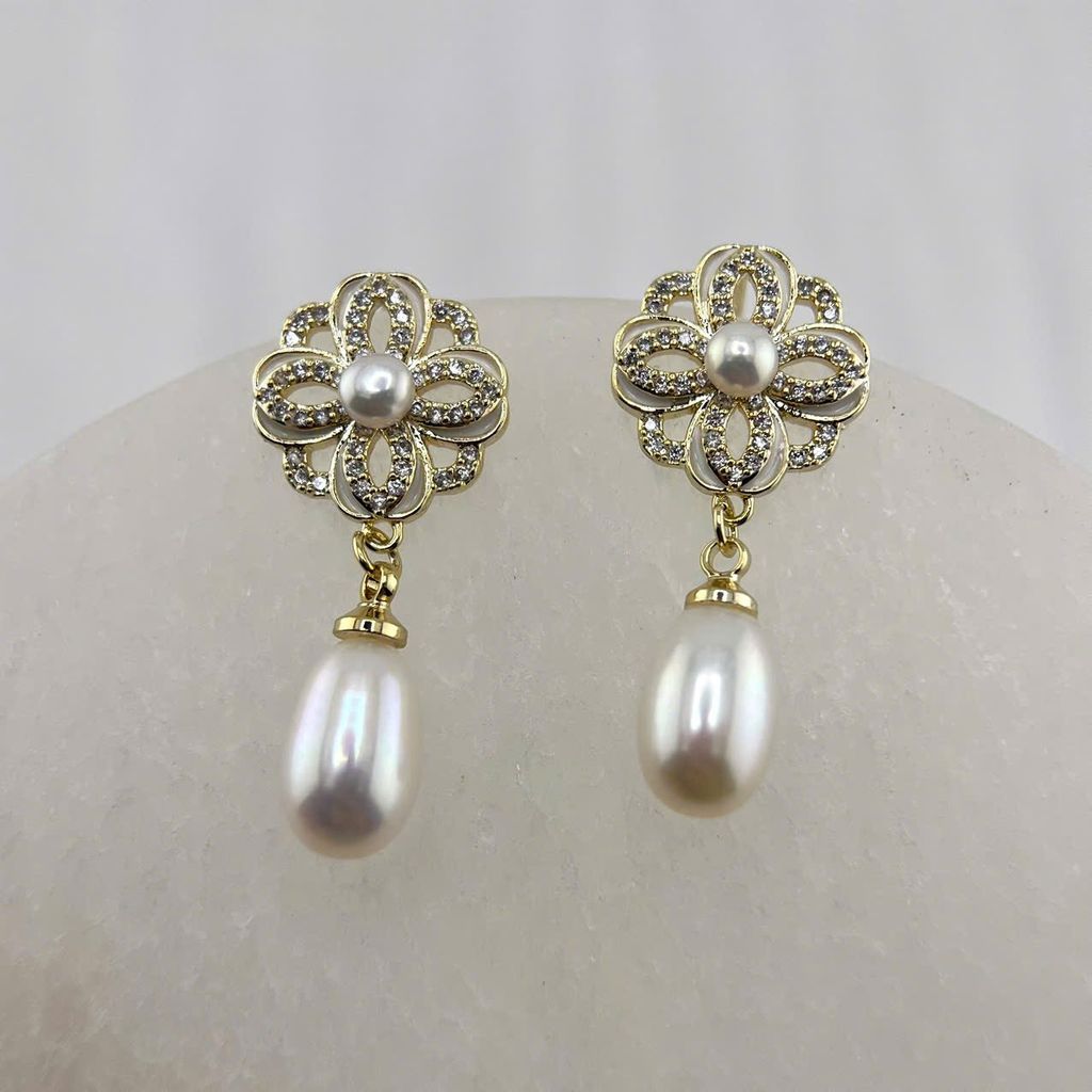 Bông Tai Ngọc Trai Tự Nhiên Phong Cách Cổ Điển Hoàng Gia Tua Rua 1 Hạt Ngọc Trai MADAME HIEN PEARLS Cho Nữ BTG135