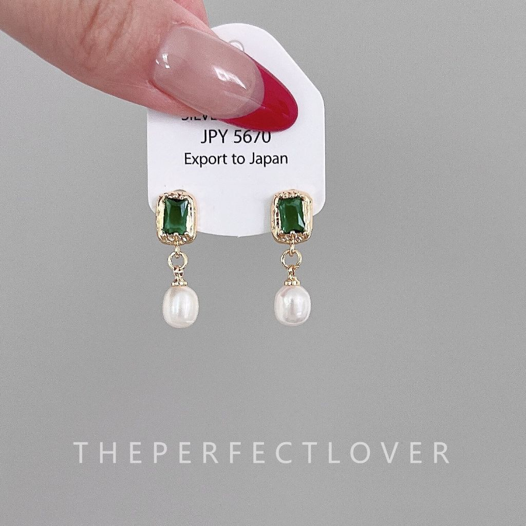 Bông Tai Ngọc Trai Tự Nhiên Tua Rua Mặt Cẩm Thạch Ngọc Bích Viền Vàng Sang Trọng MADAME HIEN PEARLS BTG148