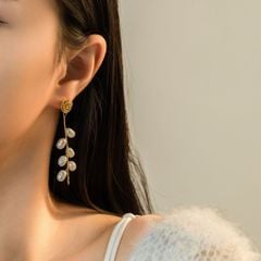 Bông Tai Ngọc Trai Tự Nhiên Tua Rua Nhánh Hoa Hồng Đính 6 Hạt Ngọc Trai Tự Nhiên MADAME HIEN PEARLS Thời Trang Nữ BTG102