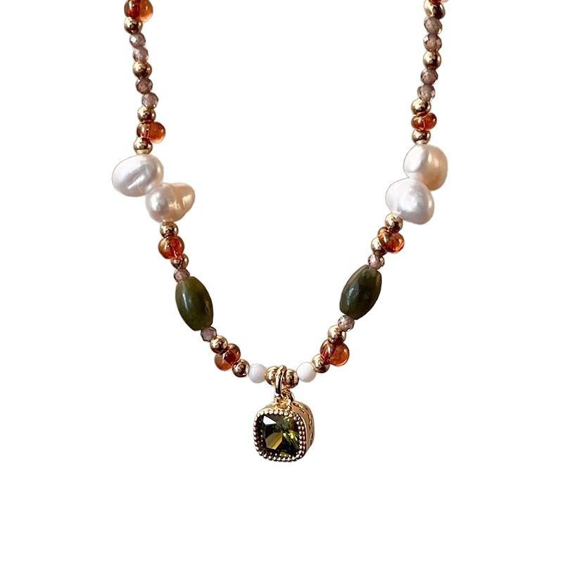 Vòng Cổ Ngọc Trai Baroque Tự Nhiên Phối Hạt Olivine Cá Tính MADAME HIEN PEARLS CB053