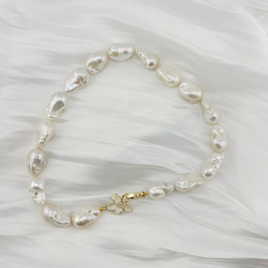 Vòng Cổ Ngọc Trai Dị Khủng 18-20mm Hạt Baroque Sang Trọng MADAME HIEN PEARLS CB037