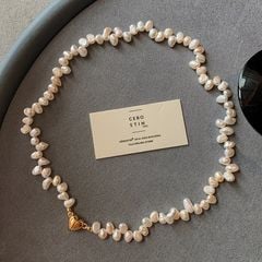 Vòng Cổ Ngọc Trai Baroque Tự Nhiên Mặt Khoá Tim Đáng Yêu MADAME HIEN PEARLS Cho Nữ CB046