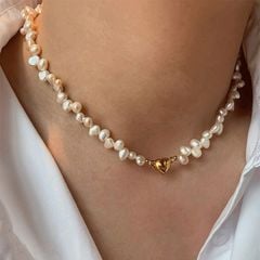 Vòng Cổ Ngọc Trai Baroque Tự Nhiên Mặt Khoá Tim Đáng Yêu MADAME HIEN PEARLS Cho Nữ CB046