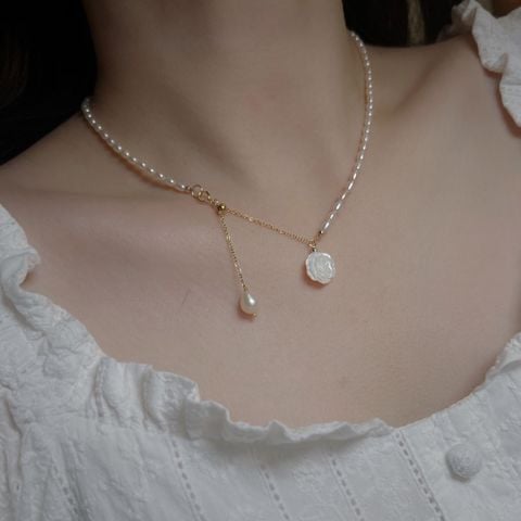 Vòng cổ Ngọc Trai Tự Nhiên Khoá Hoa Hồng Vỏ Sò MADAME HIEN PEARLS Đáng Yêu Cho Nữ CG018