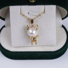 Dây Chuyền Mặt Ngọc Trai Tự Nhiên Dáng Chú Chó Tướng Quân Có Sừng Lạ Mắt MADAME HIEN PEARLS MT043