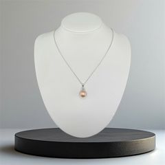 Dây Chuyền Mặt Ngọc Trai Tự Nhiên Hạt Tròn 10-11mm Mặt Vương Miện Sang Trọng MADAME HIEN PEARLS MT032