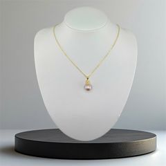 Dây Chuyền Mặt Ngọc Trai Tự Nhiên Hạt Tròn 10-11mm Mặt Vương Miện Sang Trọng MADAME HIEN PEARLS MT032