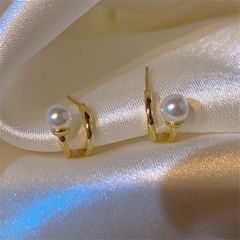Bông Tai Ngọc Trai Tự Nhiên MADAME HIEN PEARLS Khoen Đôi Phá Cách Đáng Yêu Cho Nữ BTN120