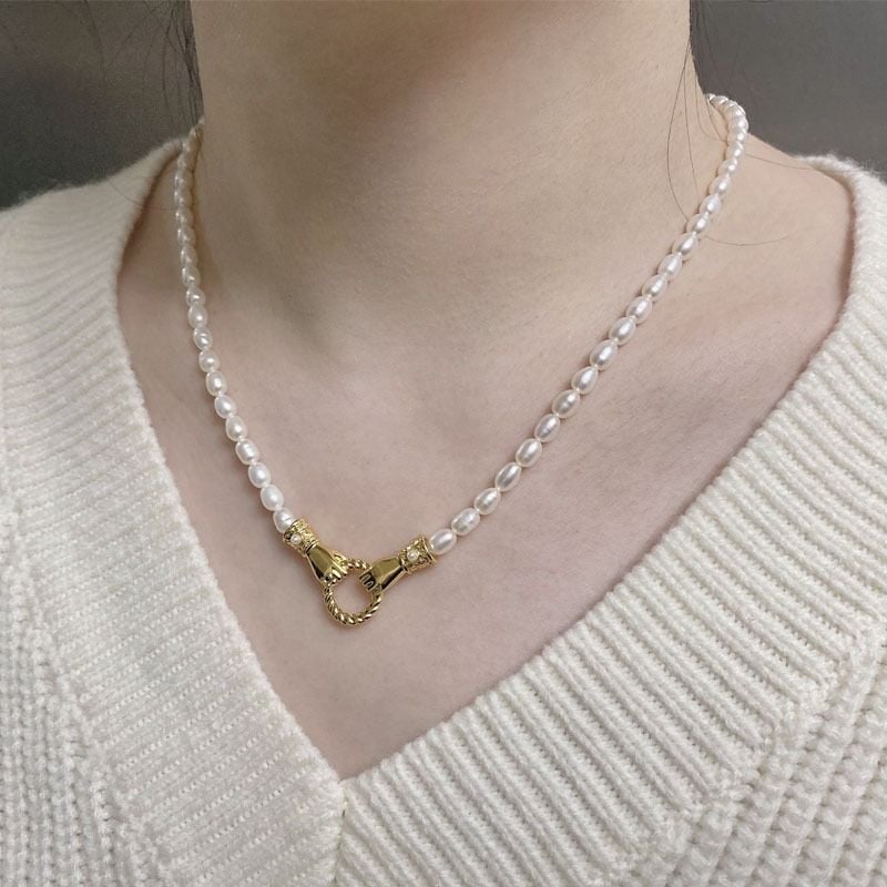 Vòng Cổ Choker Ngọc Trai Hạt Xoài Tự Nhiên 5-6mm Khoá 2 Tay Nắm Vòng Tròn MADAME HIEN PEARLS CG048