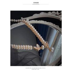 Vòng Cổ Choker Ngọc Trai Nước Ngọt Tự Nhiên Khoá Mặt Bướm Đáng Yêu MADAME HIEN PEARLS Cho Nữ CT013B