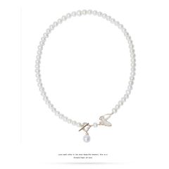 Vòng Cổ Choker Ngọc Trai Nước Ngọt Tự Nhiên Khoá Mặt Bướm Đáng Yêu MADAME HIEN PEARLS Cho Nữ CT013B