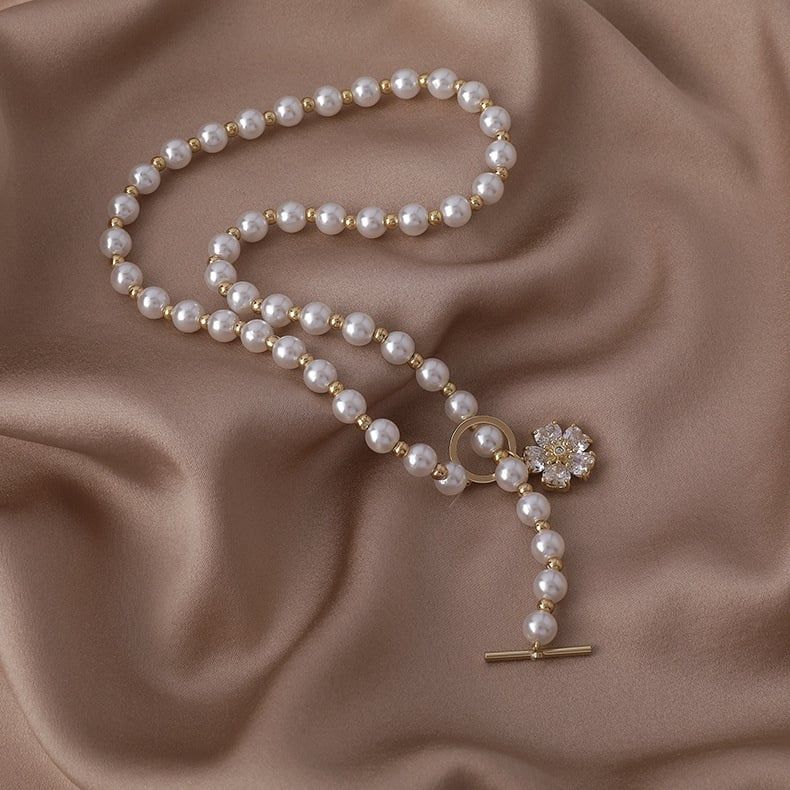 Vòng Cổ Ngọc Trai Tự Nhiên Khoá OT Hoa 5 Cánh Đính Pha Lê MADAME HIEN PEARLS Đáng Yêu Cho Nữ CT048
